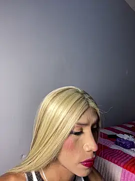 Snapshot of Alexa_Chanell_Oficial chatting on 05.21.26 Alexa Chanell Oficial online show from 05.21.26
