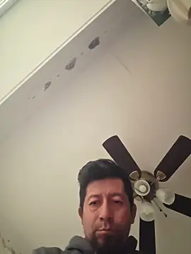 Snapshot of crisxxx69en4 chatting on 12.02.25 crisxxx69en4 online show from 12.02.25