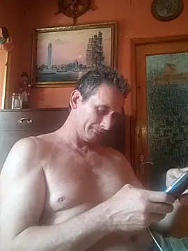 Snapshot of Viause_Kentauelle chatting on 05.24.26 Viause Kentauelle online show from 05.24.26