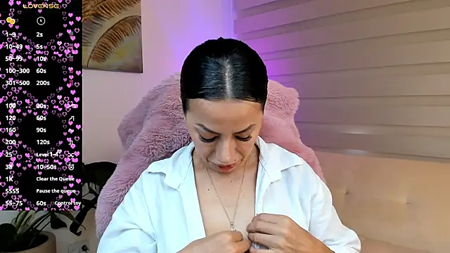 veronika naughty online show from 05.05.26