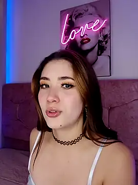 lunar leen online show from 02.12.25