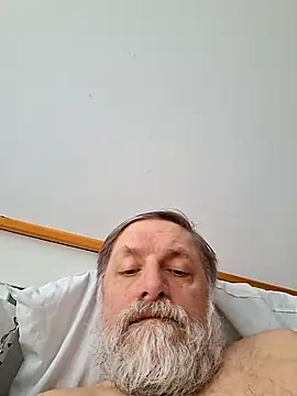 Snapshot of Outdoorsexlover chatting on 02.18.26 Outdoorsexlover online show from 02.18.26