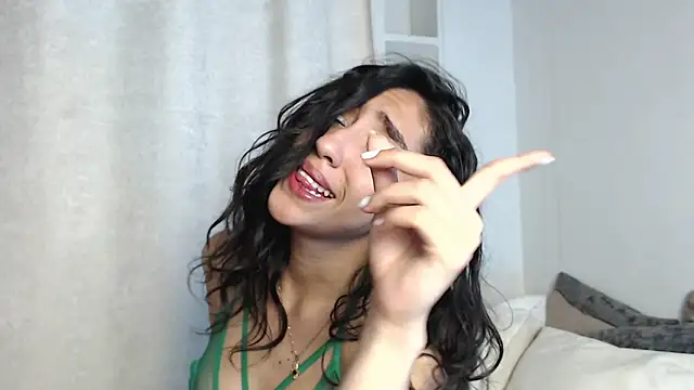 madisex s online show from 01.25.25