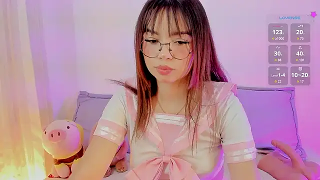 Snapshot of Lovely_celestte chatting on 06.01.26 Lovely celestte online show from 06.01.26