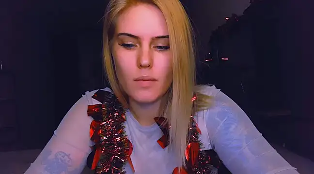 VoluptuousDreams online show from 12.12.24