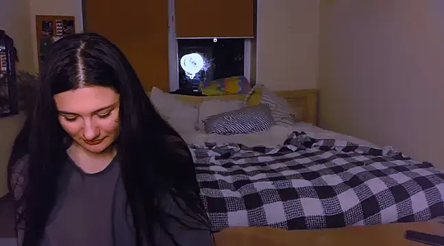 VoluptuousDreams online show from 12.15.24