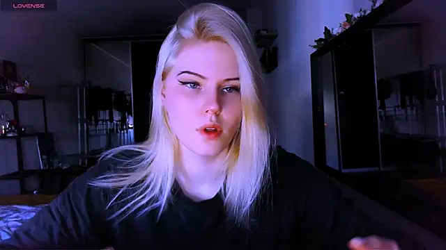 VoluptuousDreams online show from 03.09.25