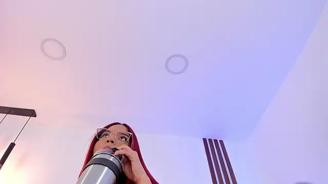 Scarlett Morgan  online show from 12.15.25