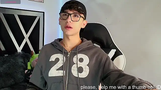 Snapshot of Niico_Cruz chatting on 12.01.24 Niico Cruz online show from 12.01.24