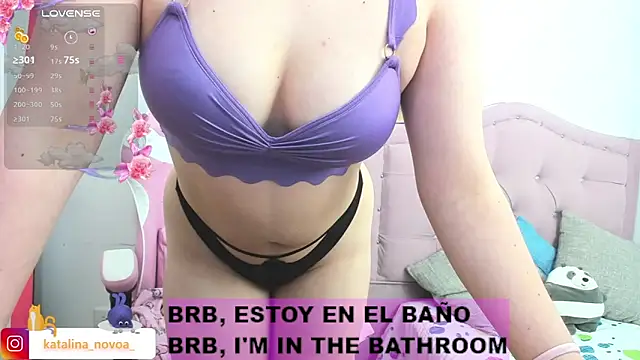 Snapshot of Katalina_novoa chatting on 10.20.25 Katalina novoa online show from 10.20.25