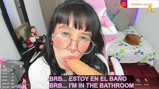 Katalina novoa online show from 02.03.26