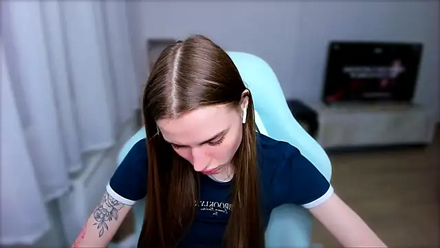 StellaLawless online show from 02.10.25