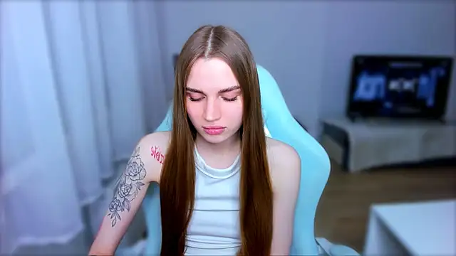 StellaLawless online show from 03.05.25