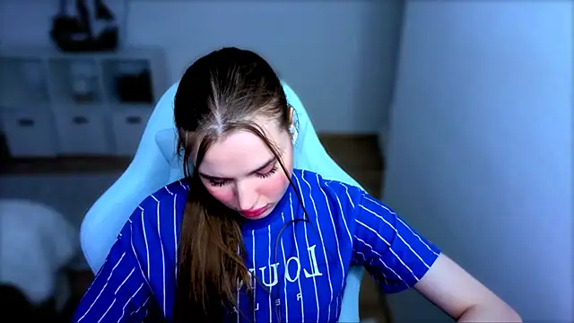 StellaLawless online show from 11.09.25