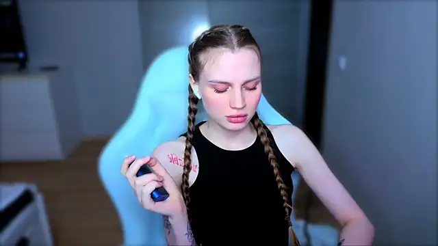 StellaLawless online show from 05.01.26