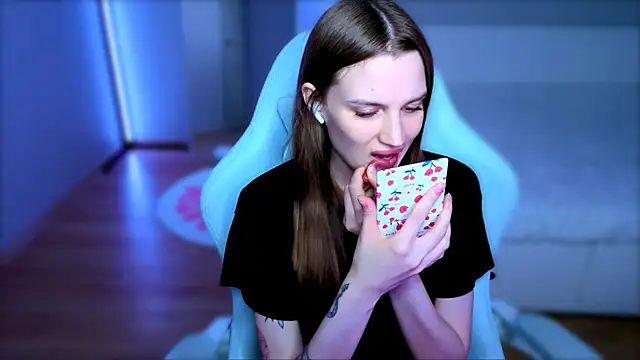 StellaLawless online show from 07.13.26