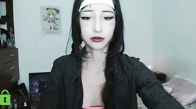 Snapshot of TaraTetsu_ chatting on 02.05.25 TaraTetsu online show from 02.05.25