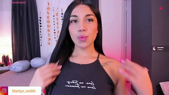 MarilynSmIith online show from 10.18.25