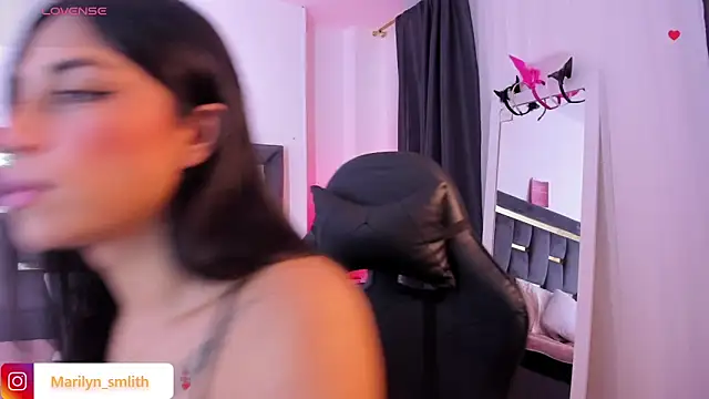 MarilynSmIith online show from 11.15.25