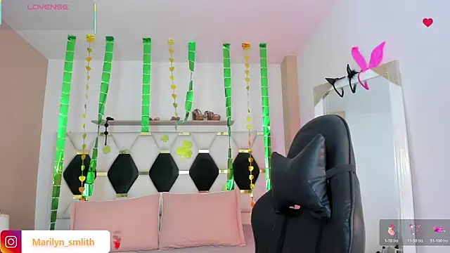 MarilynSmIith online show from 03.10.26