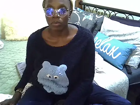 Sweet Bear online show from 06.04.26
