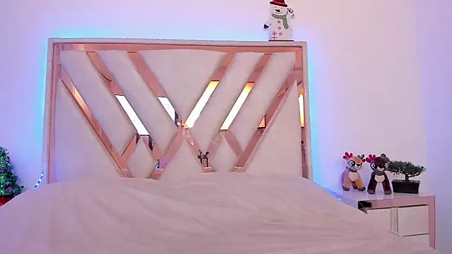  Andyy   online show from 12.20.24