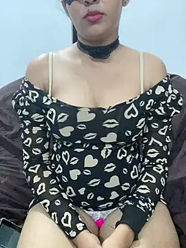 Snapshot of little_shadow chatting on 03.03.25 little shadow online show from 03.03.25