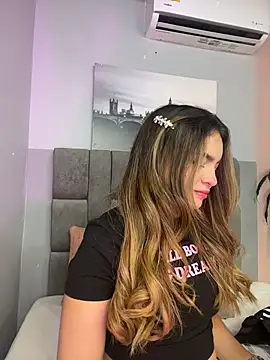selene tylor  online show from 07.19.26