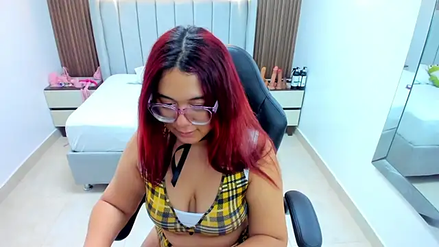 MADISON ROWAN1 online show from 05.02.26