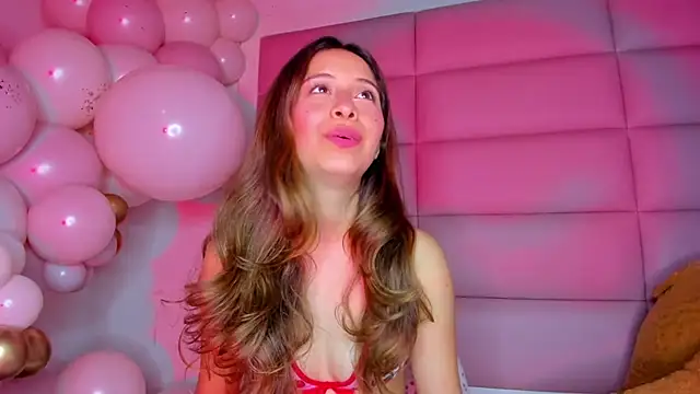 Snapshot of little-Emma chatting on 02.23.25 little-Emma online show from 02.23.25