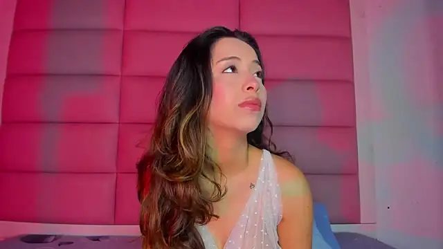 little-Emma online show from 12.05.25