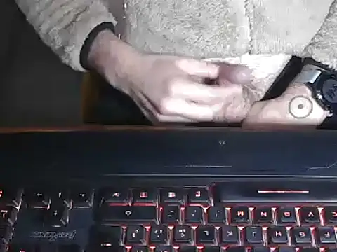 Snapshot of Adri_gard chatting on 01.29.25 Adri gard online show from 01.29.25