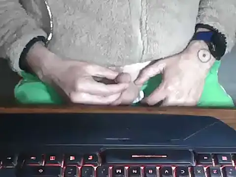 Snapshot of Adri_gard chatting on 03.21.25 Adri gard online show from 03.21.25