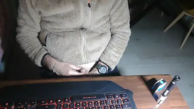 Snapshot of Adri_gard chatting on 02.16.26 Adri gard online show from 02.16.26