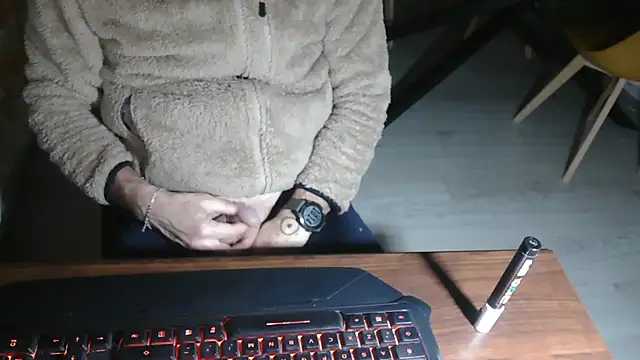 Snapshot of Adri_gard chatting on 02.20.26 Adri gard online show from 02.20.26