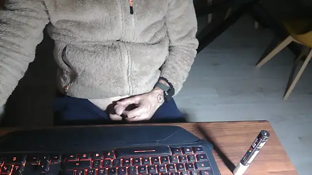 Snapshot of Adri_gard chatting on 02.21.26 Adri gard online show from 02.21.26