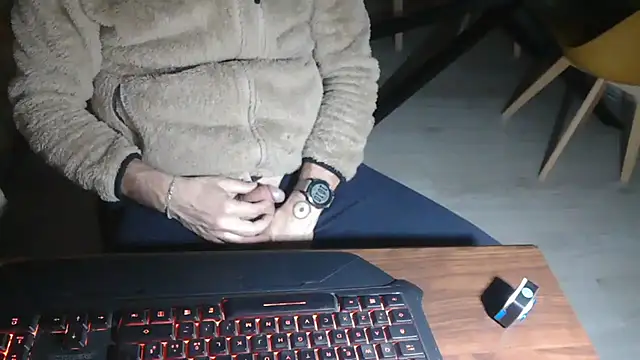 Snapshot of Adri_gard chatting on 03.06.26 Adri gard online show from 03.06.26