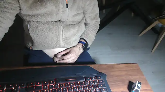 Snapshot of Adri_gard chatting on 03.14.26 Adri gard online show from 03.14.26