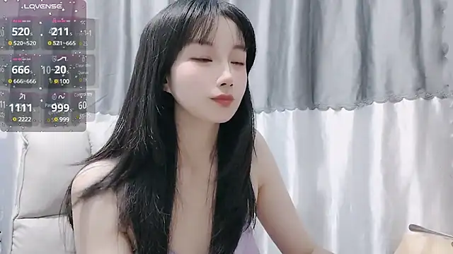 Snapshot of Nery_Asian chatting on 01.12.25 Nery Asian online show from 01.12.25