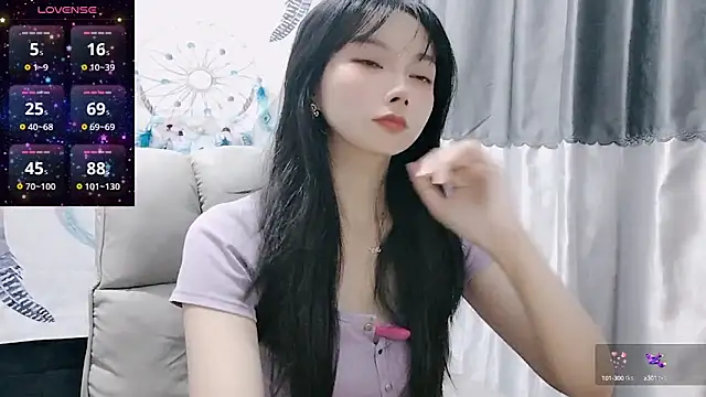 Snapshot of Nery_Asian chatting on 03.06.25 Nery Asian online show from 03.06.25