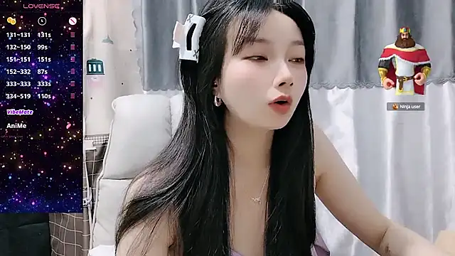 Snapshot of Nery_Asian chatting on 03.19.25 Nery Asian online show from 03.19.25