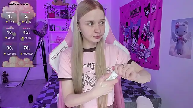 Milia Parker online show from 03.19.25