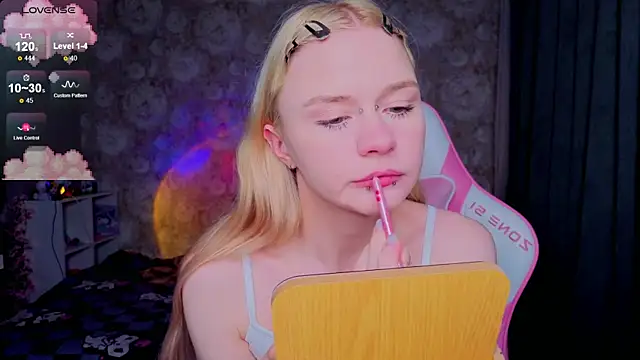 Milia Parker online show from 03.27.26