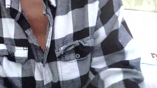 Snapshot of sweetnissapril chatting on 12.05.24 sweetnissapril online show from 12.05.24