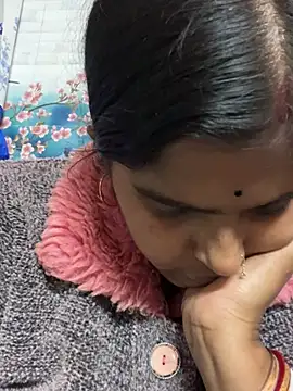 Beauty-queen online show from 02.15.25