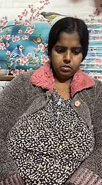 Beauty-queen online show from 02.24.25