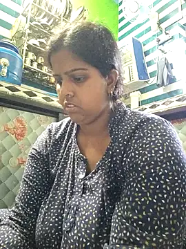 Beauty-queen online show from 03.10.25