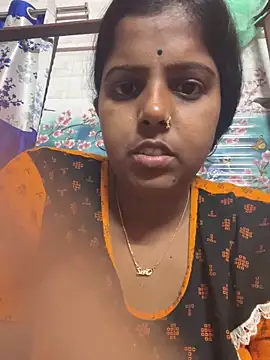 Beauty-queen online show from 03.12.25