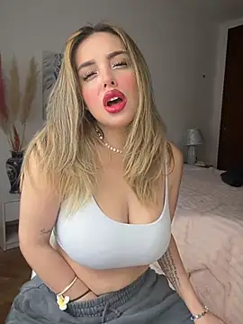 Alirawrz online show from 02.01.26