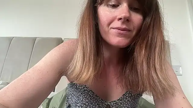 redheadrosie69 online show from 06.17.26